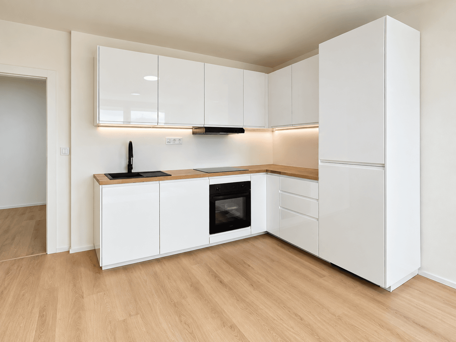 3 bedroom with open-plan kitchen flat for sale, 83 m², Janského, Prague, Prague 3 bedroom with open-plan kitchen flat for sale, 83 m², Janského, Prague, Prague