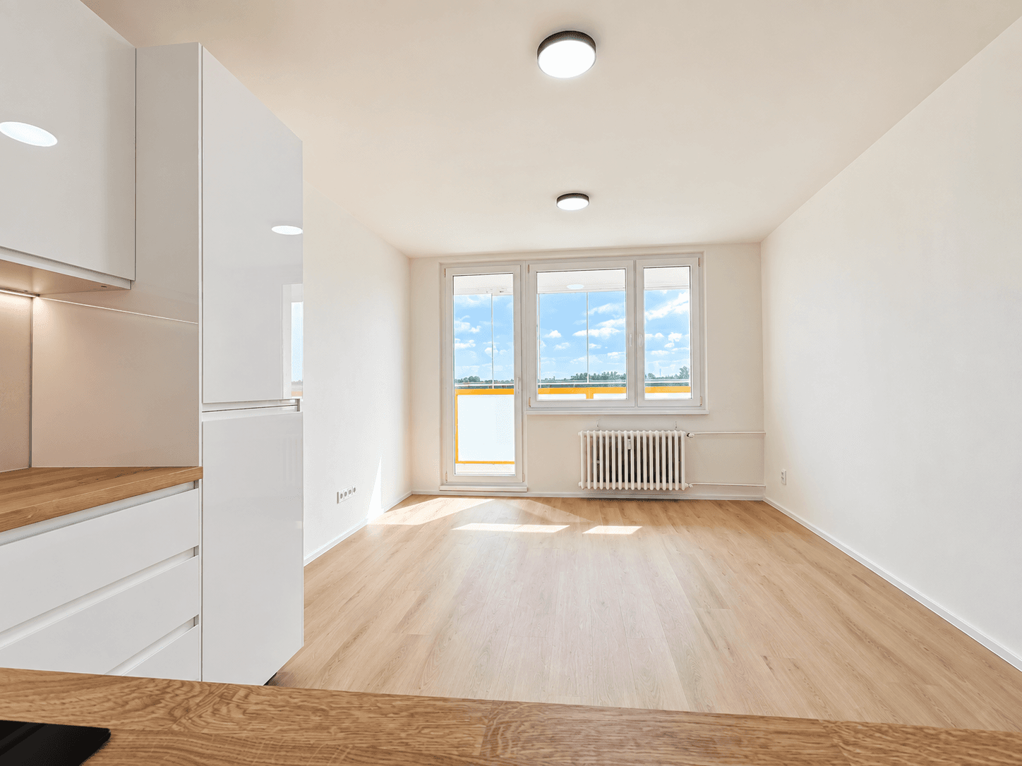 3 bedroom with open-plan kitchen flat for sale, 83 m², Janského, Prague, Prague 3 bedroom with open-plan kitchen flat for sale, 83 m², Janského, Prague, Prague