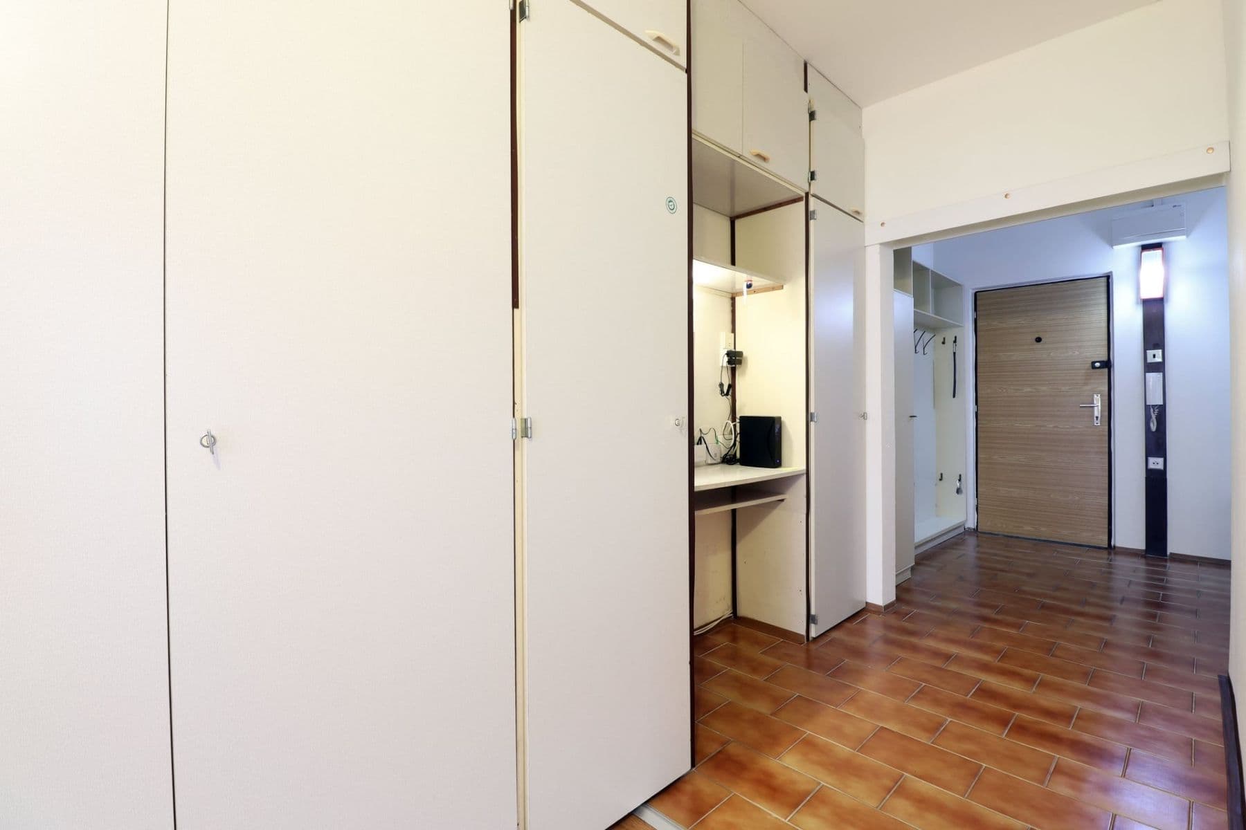 2 bedroom flat to rent, 77 m², Imrychova, Prague, Prague 2 bedroom flat to rent, 77 m², Imrychova, Prague, Prague