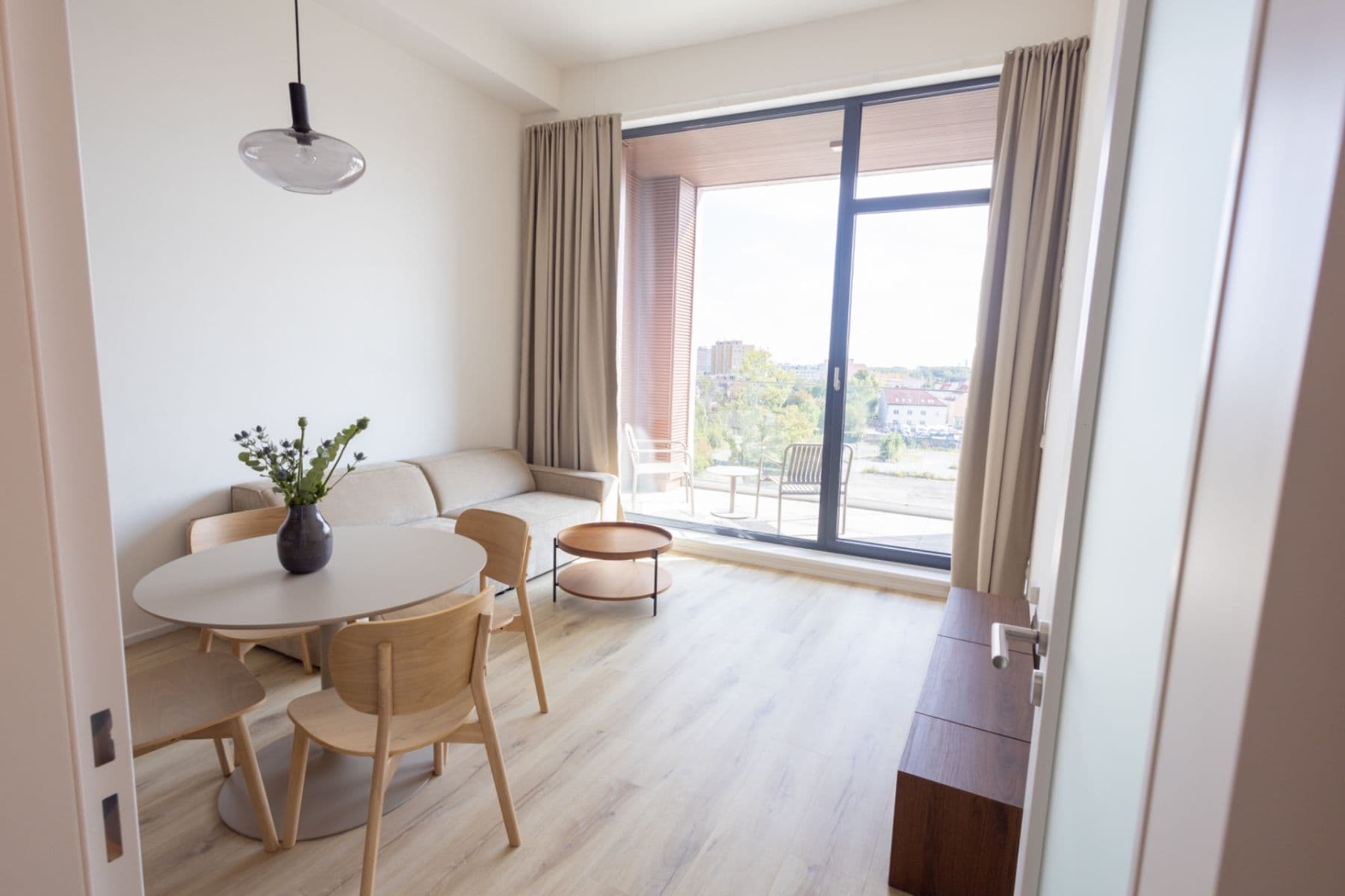 1 bedroom with open-plan kitchen flat to rent, 63 m², Malešická, Prague, Prague 1 bedroom with open-plan kitchen flat to rent, 63 m², Malešická, Prague, Prague