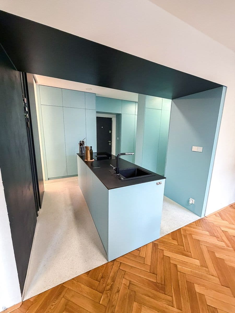 2 bedroom with open-plan kitchen flat for sale, 72 m², Jakutská, Prague, Prague 2 bedroom with open-plan kitchen flat for sale, 72 m², Jakutská, Prague, Prague