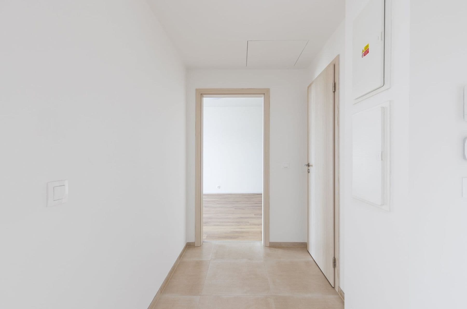1 bedroom with open-plan kitchen flat to rent, 55 m², Sobí, Prague, Prague 1 bedroom with open-plan kitchen flat to rent, 55 m², Sobí, Prague, Prague