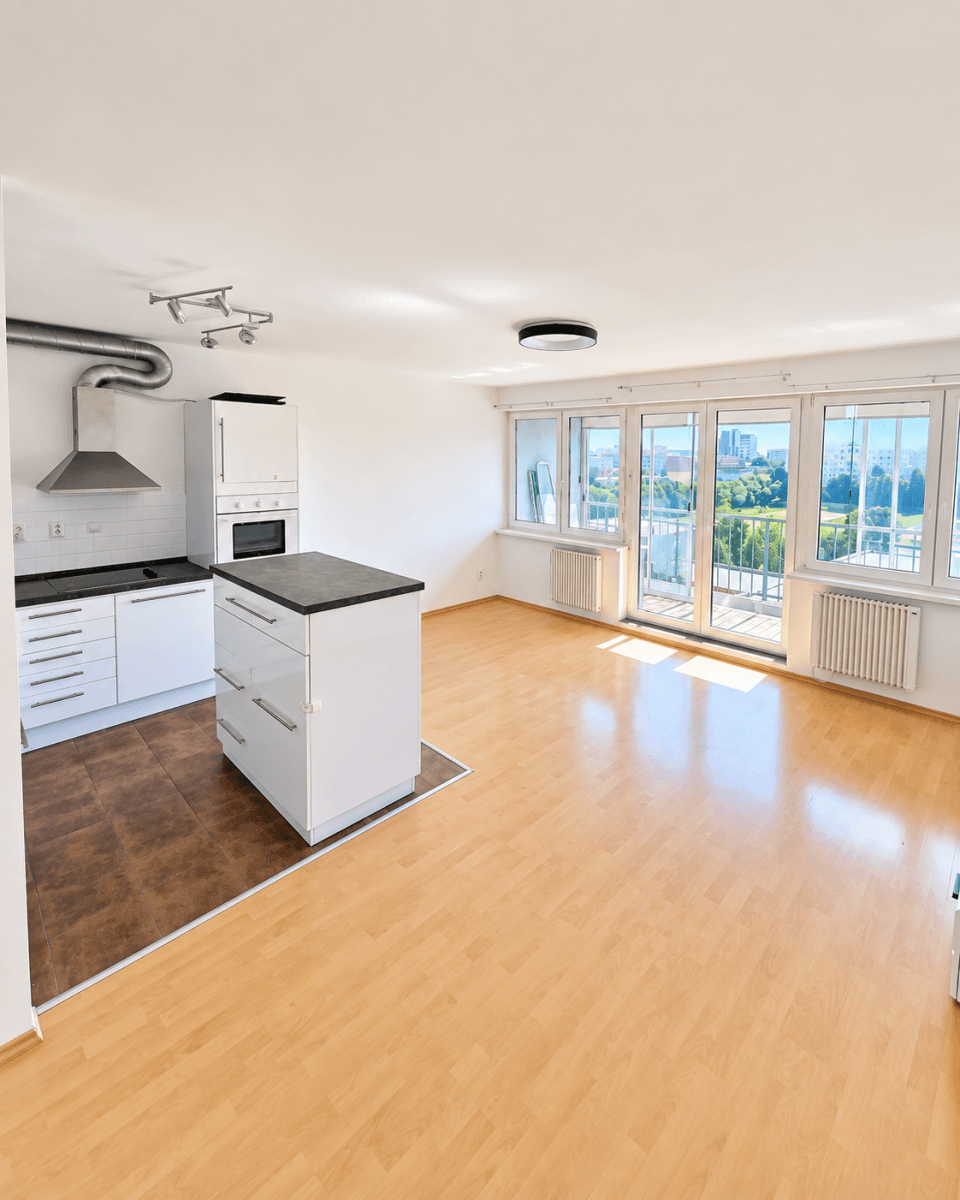 2 bedroom with open-plan kitchen flat for sale, 78 m², Fryčovická, Prague, Prague 2 bedroom with open-plan kitchen flat for sale, 78 m², Fryčovická, Prague, Prague