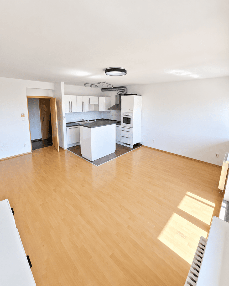 2 bedroom with open-plan kitchen flat for sale, 78 m², Fryčovická, Prague, Prague 2 bedroom with open-plan kitchen flat for sale, 78 m², Fryčovická, Prague, Prague