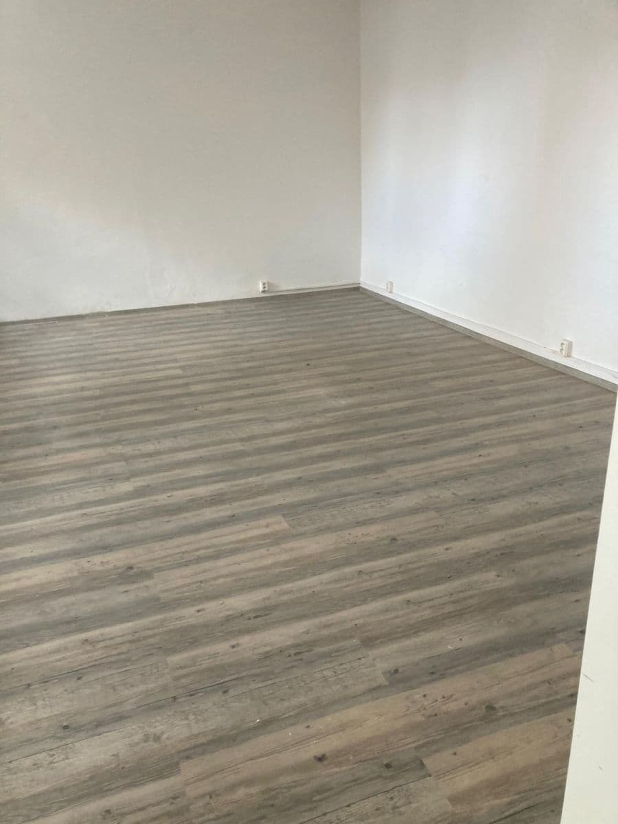 non-residential property to rent, 57 m², Biskupcova, Prague, Prague non-residential property to rent, 57 m², Biskupcova, Prague, Prague