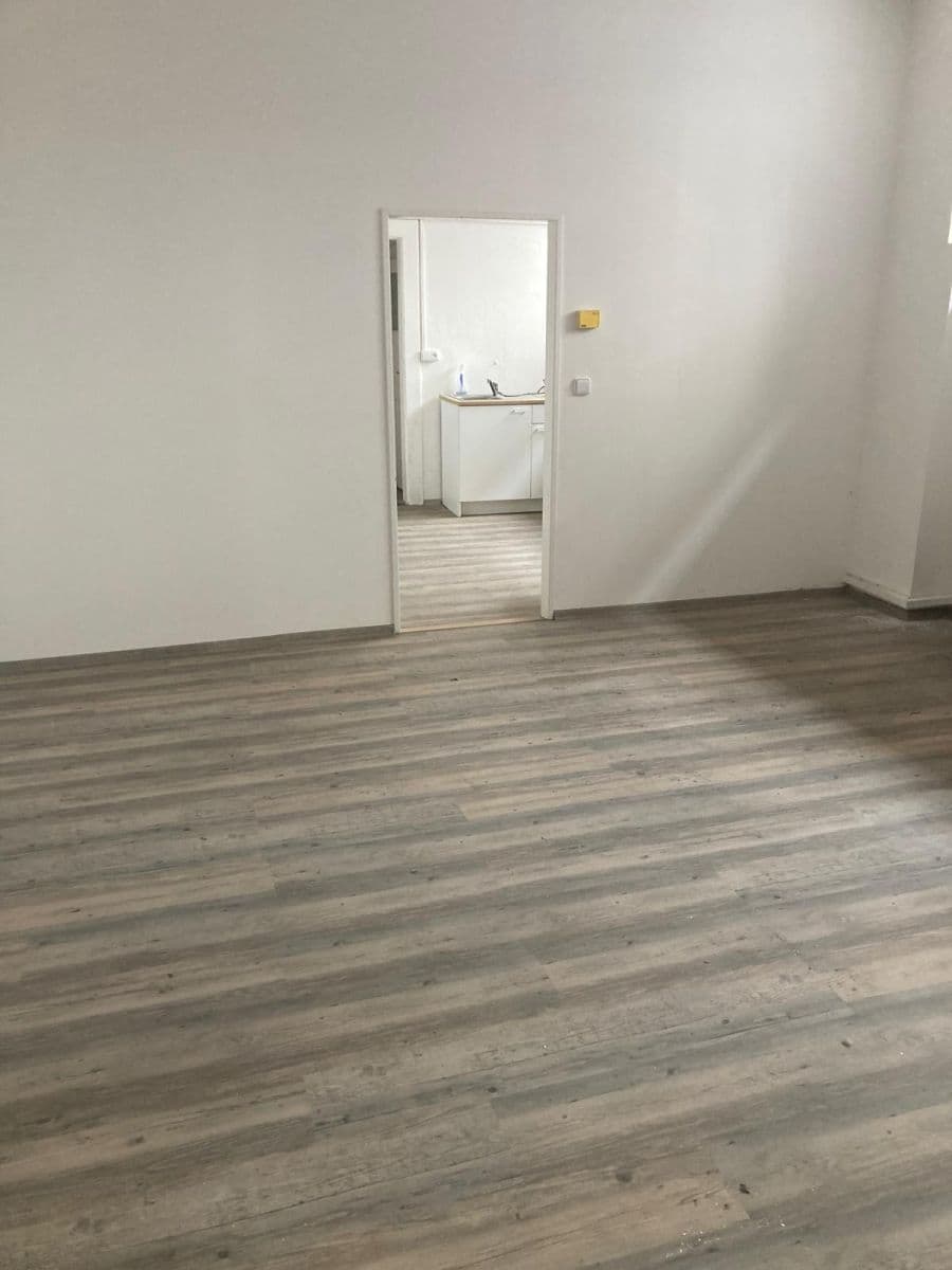 non-residential property to rent, 57 m², Biskupcova, Prague, Prague non-residential property to rent, 57 m², Biskupcova, Prague, Prague
