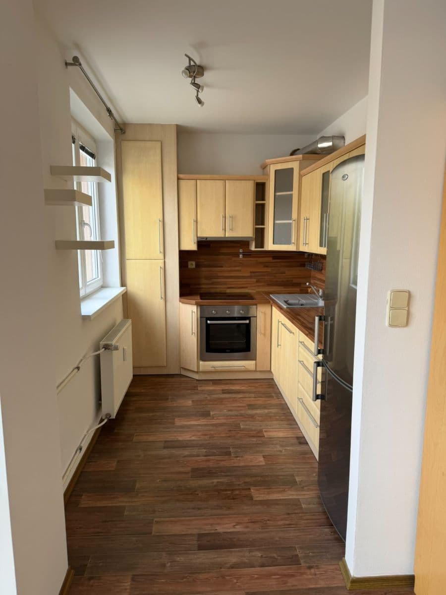 1 bedroom with open-plan kitchen flat to rent, 53 m², Škroupova, Chrudim, Pardubický Region 1 bedroom with open-plan kitchen flat to rent, 53 m², Škroupova, Chrudim, Pardubický Region