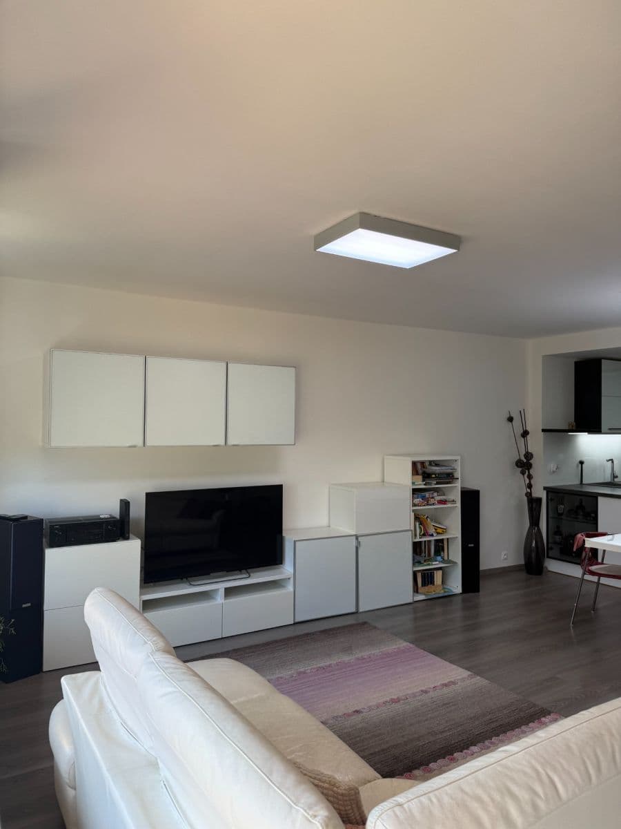 2 bedroom with open-plan kitchen flat for sale, 87 m², Symfonická, Prague, Prague 2 bedroom with open-plan kitchen flat for sale, 87 m², Symfonická, Prague, Prague