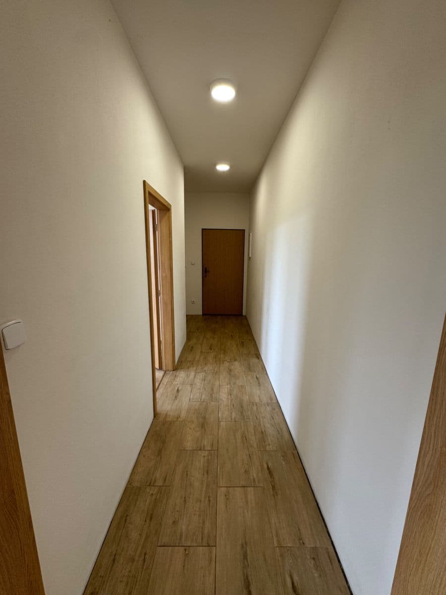 2 bedroom with open-plan kitchen flat to rent, 73 m², Hrádek nad Nisou, Liberecký Region 2 bedroom with open-plan kitchen flat to rent, 73 m², Hrádek nad Nisou, Liberecký Region