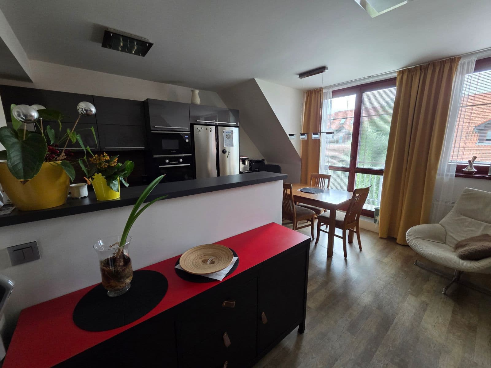 3 bedroom with open-plan kitchen flat to rent, 77 m², K Šátalce, Jesenice, Středočeský Region 3 bedroom with open-plan kitchen flat to rent, 77 m², K Šátalce, Jesenice, Středočeský Region