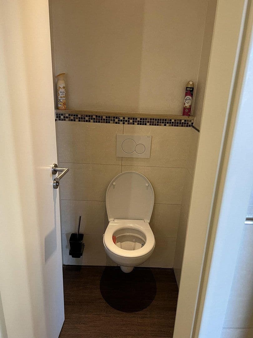 non-residential property to rent, 300 m², Uerdingerstr 552a, Krefeld-Bockum, North Rhine-Westphalia non-residential property to rent, 300 m², Uerdingerstr 552a, Krefeld-Bockum, North Rhine-Westphalia