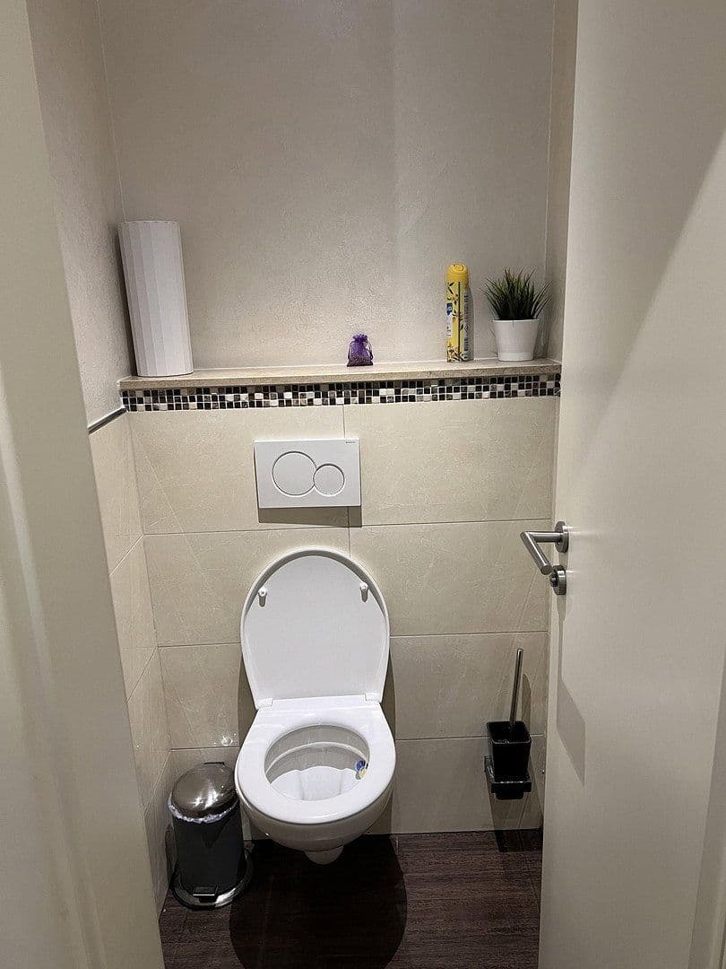 non-residential property to rent, 300 m², Uerdingerstr 552a, Krefeld-Bockum, North Rhine-Westphalia non-residential property to rent, 300 m², Uerdingerstr 552a, Krefeld-Bockum, North Rhine-Westphalia