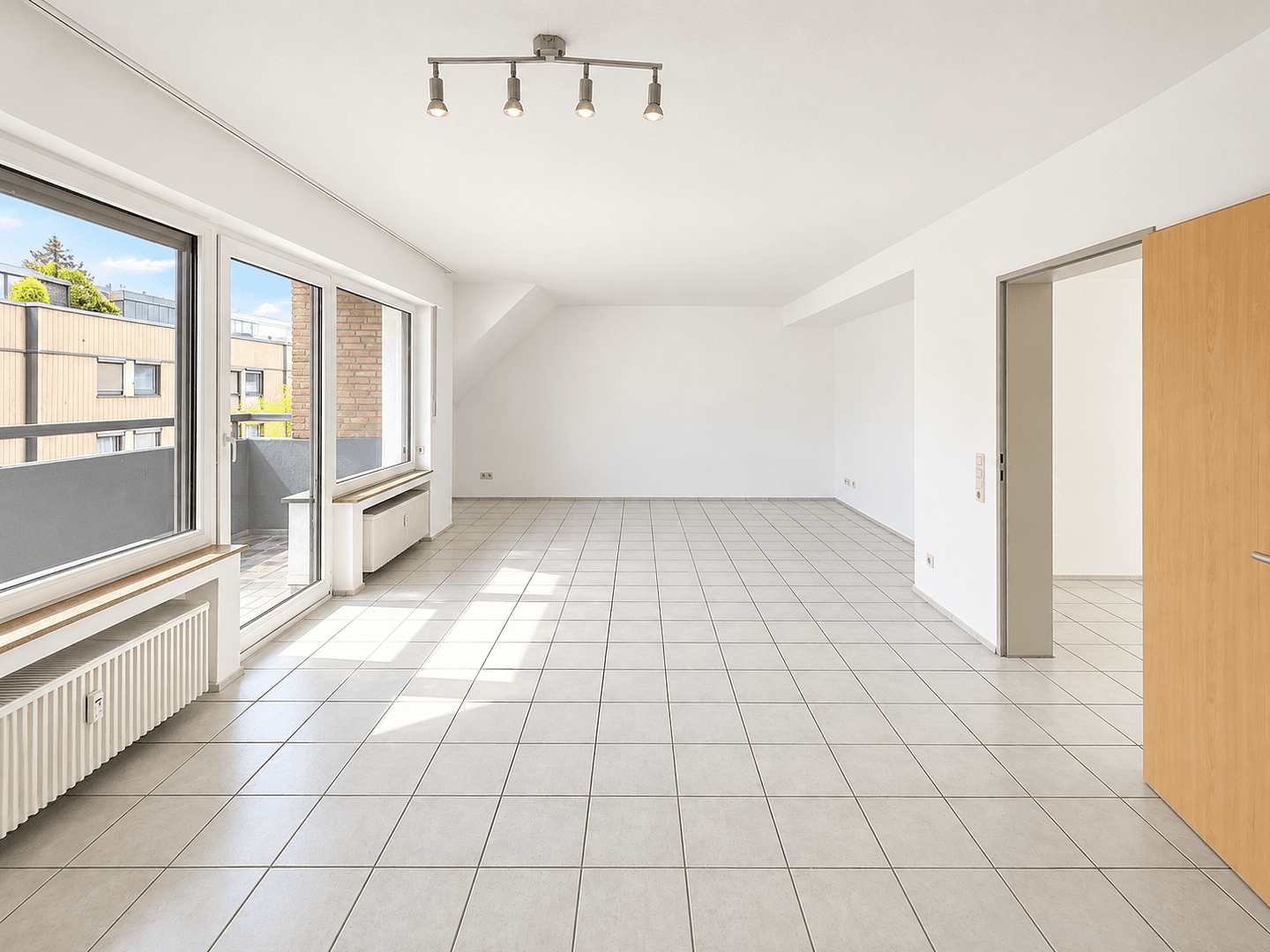 3 bedroom flat to rent, 89 m², Solinger Str. 139, Langenfeld (Rheinland), North Rhine-Westphalia 3 bedroom flat to rent, 89 m², Solinger Str. 139, Langenfeld (Rheinland), North Rhine-Westphalia