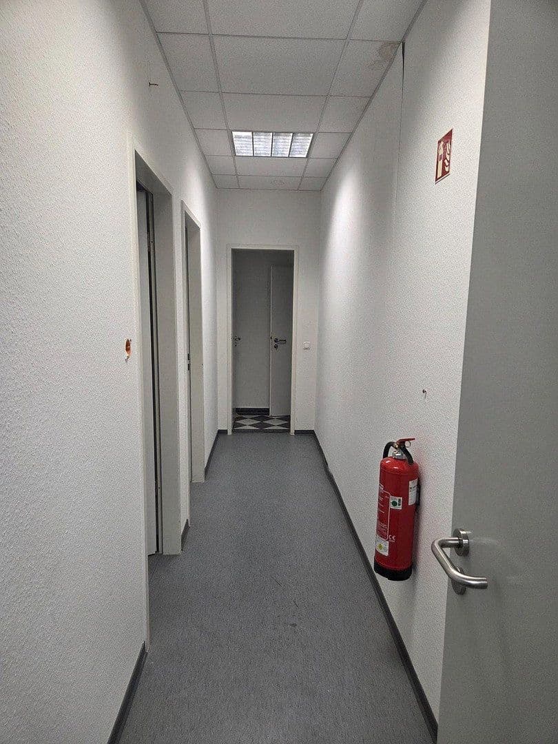 office to rent, 172 m², Lloydstraße 31, Bremerhaven, Bremen office to rent, 172 m², Lloydstraße 31, Bremerhaven, Bremen