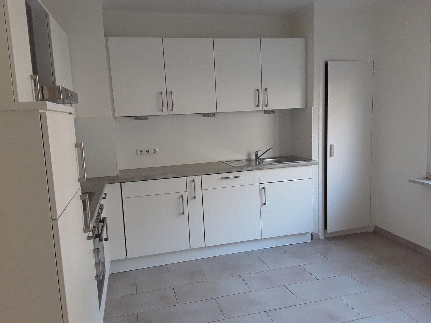 1 bedroom with open-plan kitchen flat to rent, 57 m², Grabenstr. 115, Duisburg, North Rhine-Westphalia 1 bedroom with open-plan kitchen flat to rent, 57 m², Grabenstr. 115, Duisburg, North Rhine-Westphalia