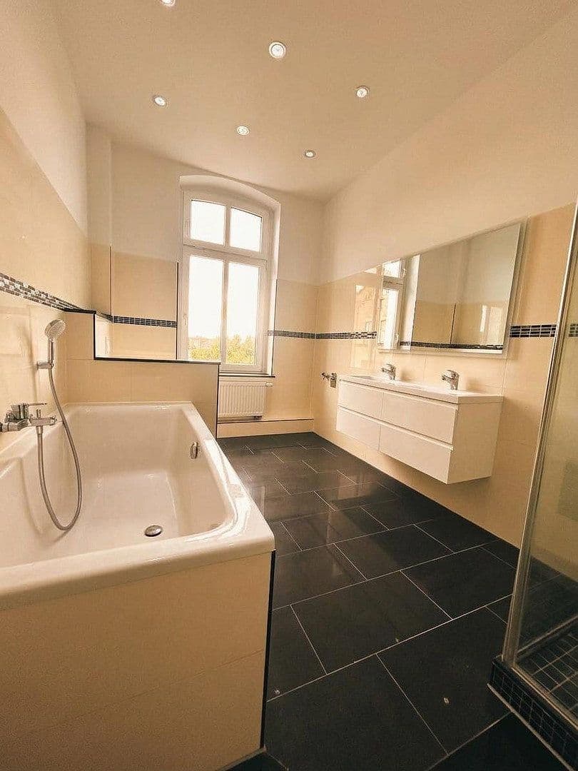 5 bedroom flat to rent, 127 m², Hans-Heinen_Straße 45, Dessau-Roßlau, Saxony-Anhalt 5 bedroom flat to rent, 127 m², Hans-Heinen_Straße 45, Dessau-Roßlau, Saxony-Anhalt