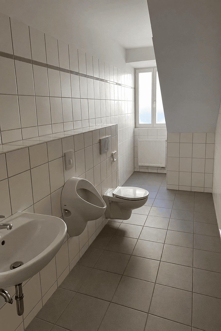 office to rent, 185 m², Turn-Vater-Jahn Str., Arnstadt, Thuringia office to rent, 185 m², Turn-Vater-Jahn Str., Arnstadt, Thuringia