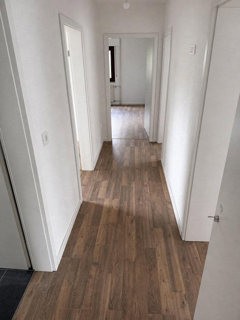 2 bedroom with open-plan kitchen flat to rent, 85 m², Haigerseelbacher Str. 18, Haiger, Hesse 2 bedroom with open-plan kitchen flat to rent, 85 m², Haigerseelbacher Str. 18, Haiger, Hesse