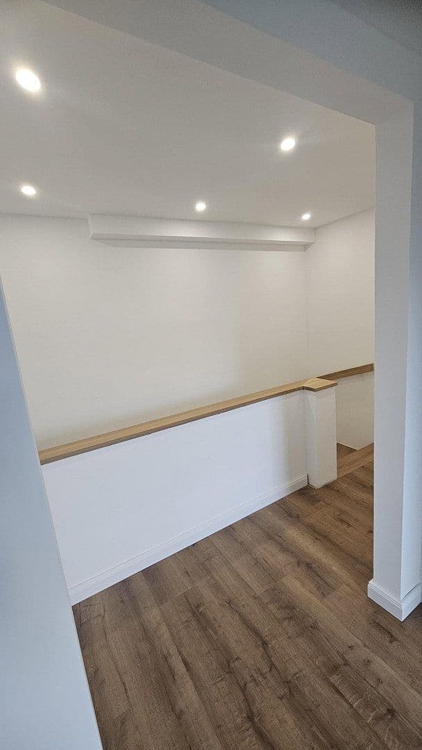 4 bedroom flat to rent, 120 m², Bremen, Bremen 4 bedroom flat to rent, 120 m², Bremen, Bremen