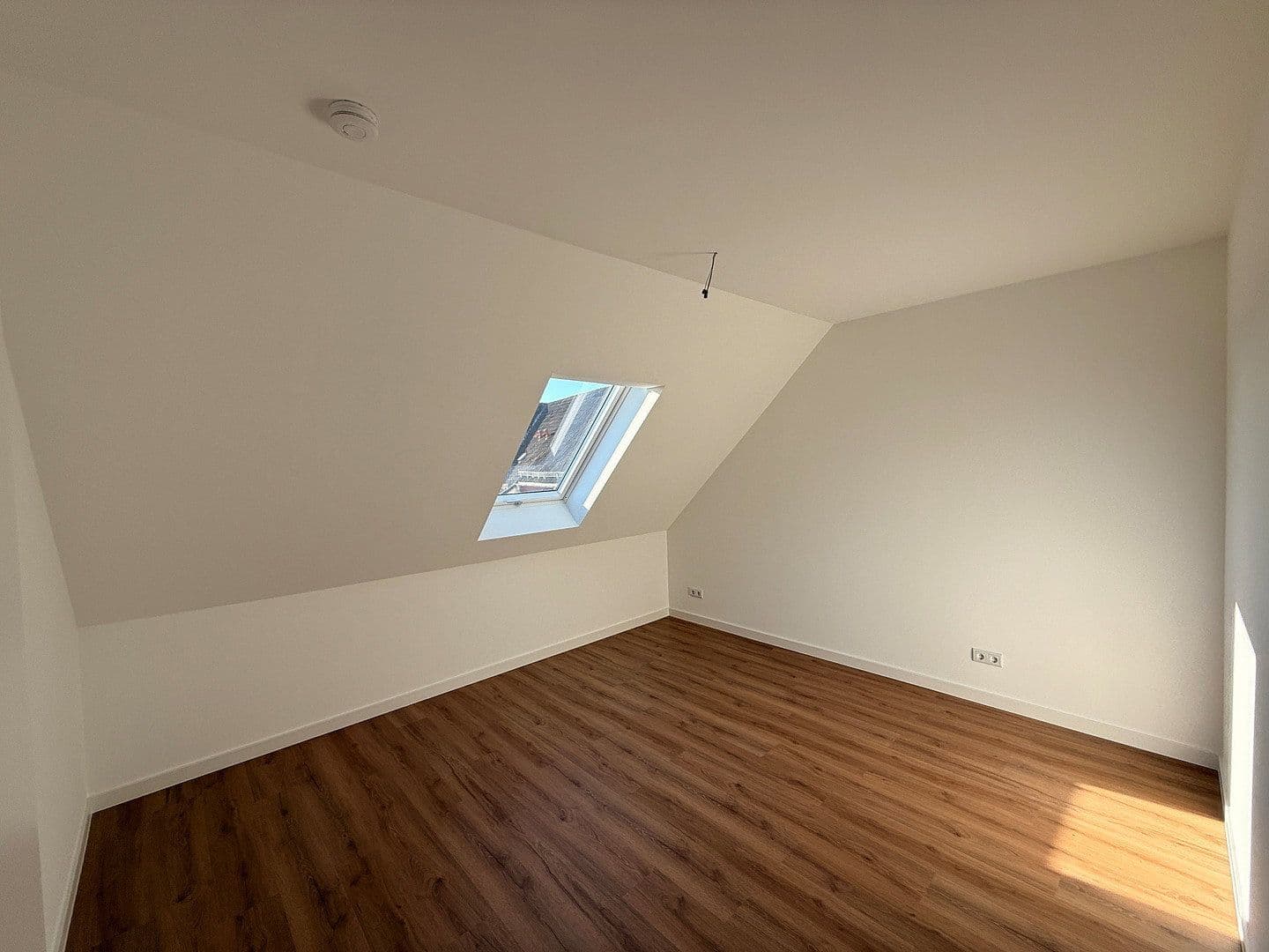 3 bedroom flat to rent, 75 m², Klingerplatz 4, Leipzig, Saxony 3 bedroom flat to rent, 75 m², Klingerplatz 4, Leipzig, Saxony