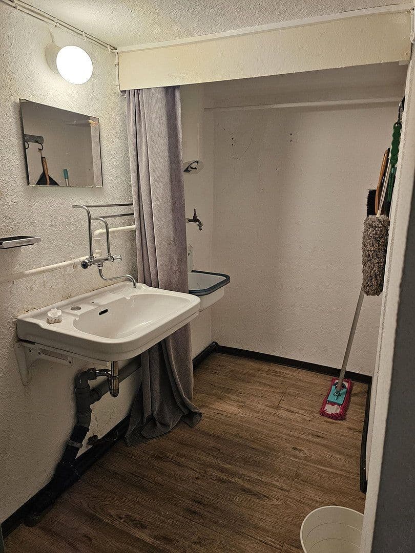 non-residential property to rent, 2,710 m², Müllergasse 1, Geislingen, Baden-Württemberg non-residential property to rent, 2,710 m², Müllergasse 1, Geislingen, Baden-Württemberg