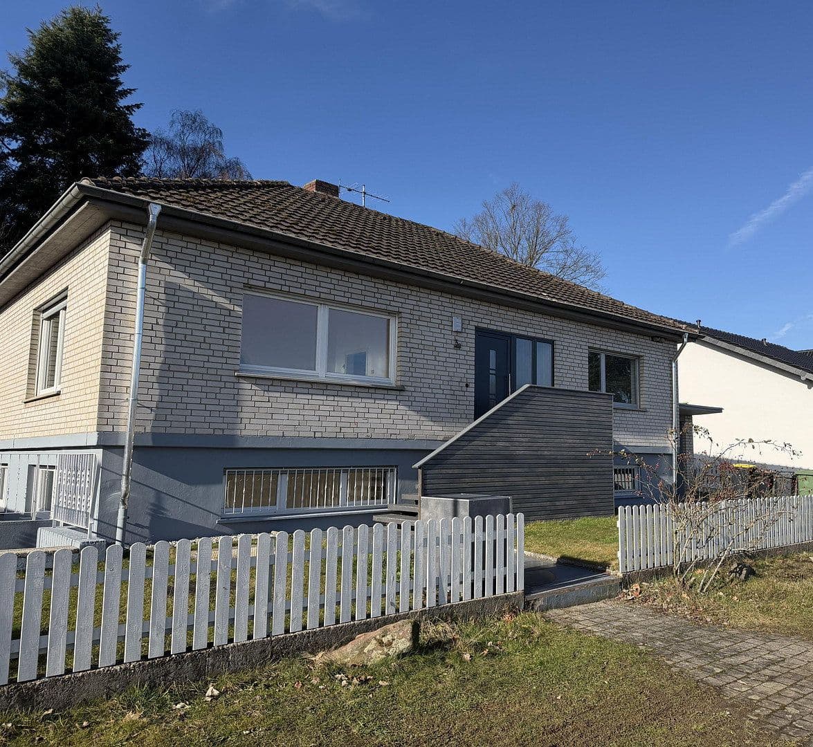 house for sale, 142 m², Alte Str. 3a, Bad Honnef, North Rhine-Westphalia house for sale, 142 m², Alte Str. 3a, Bad Honnef, North Rhine-Westphalia