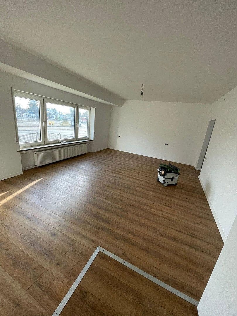 4 bedroom flat to rent, 108 m², Friedrichshafen, Baden-Württemberg 4 bedroom flat to rent, 108 m², Friedrichshafen, Baden-Württemberg