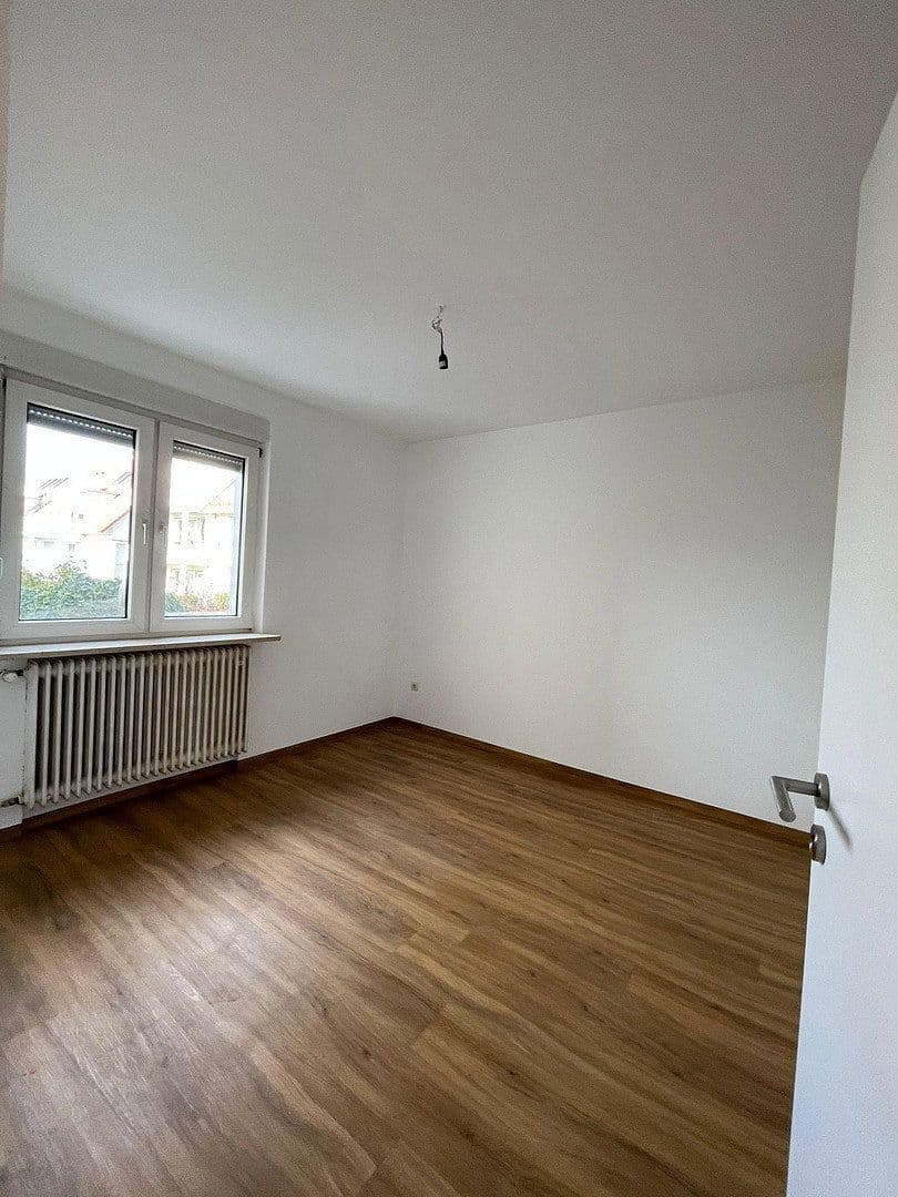 4 bedroom flat to rent, 108 m², Friedrichshafen, Baden-Württemberg 4 bedroom flat to rent, 108 m², Friedrichshafen, Baden-Württemberg