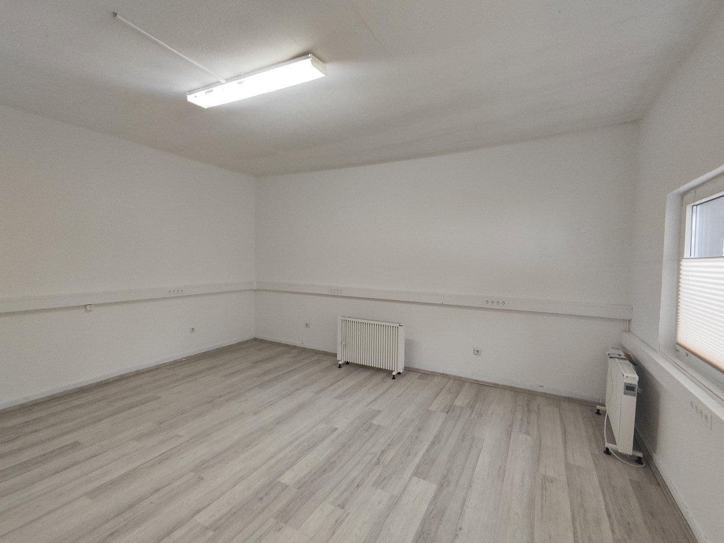 non-residential property to rent, 82 m², Bismarckstr. 296, Gelsenkirchen, North Rhine-Westphalia non-residential property to rent, 82 m², Bismarckstr. 296, Gelsenkirchen, North Rhine-Westphalia