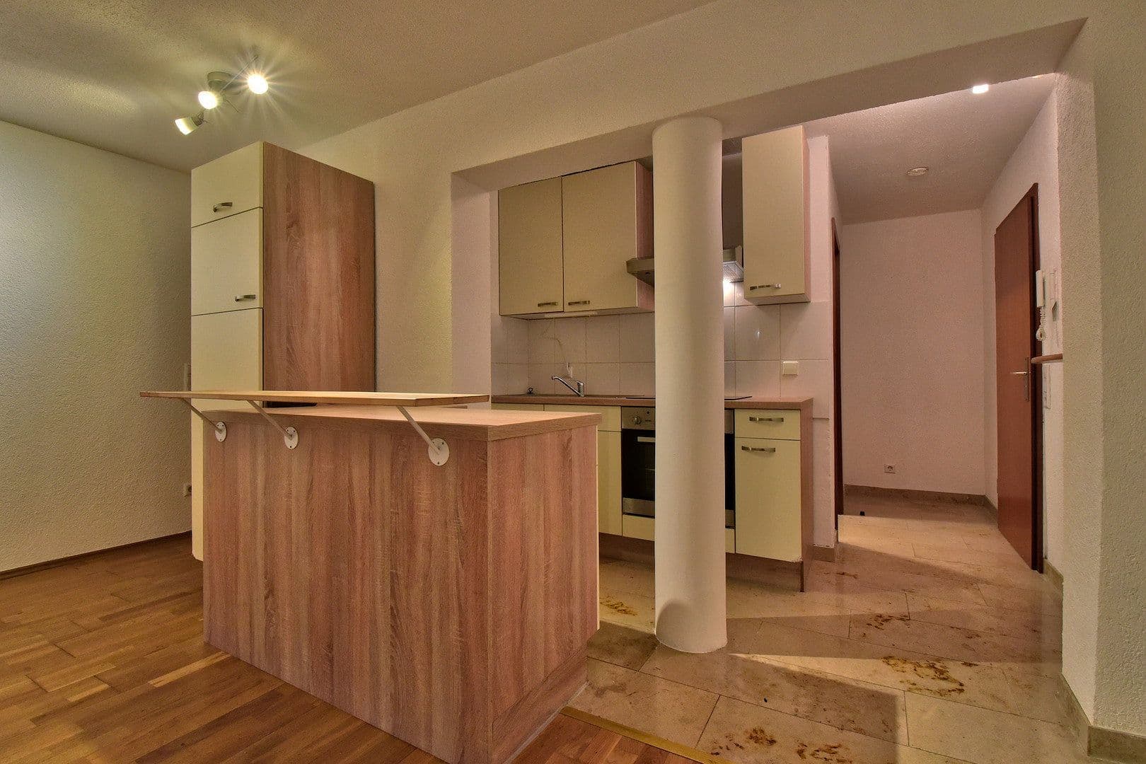 2 bedroom flat to rent, 47 m², Stuttgart, Baden-Württemberg 2 bedroom flat to rent, 47 m², Stuttgart, Baden-Württemberg