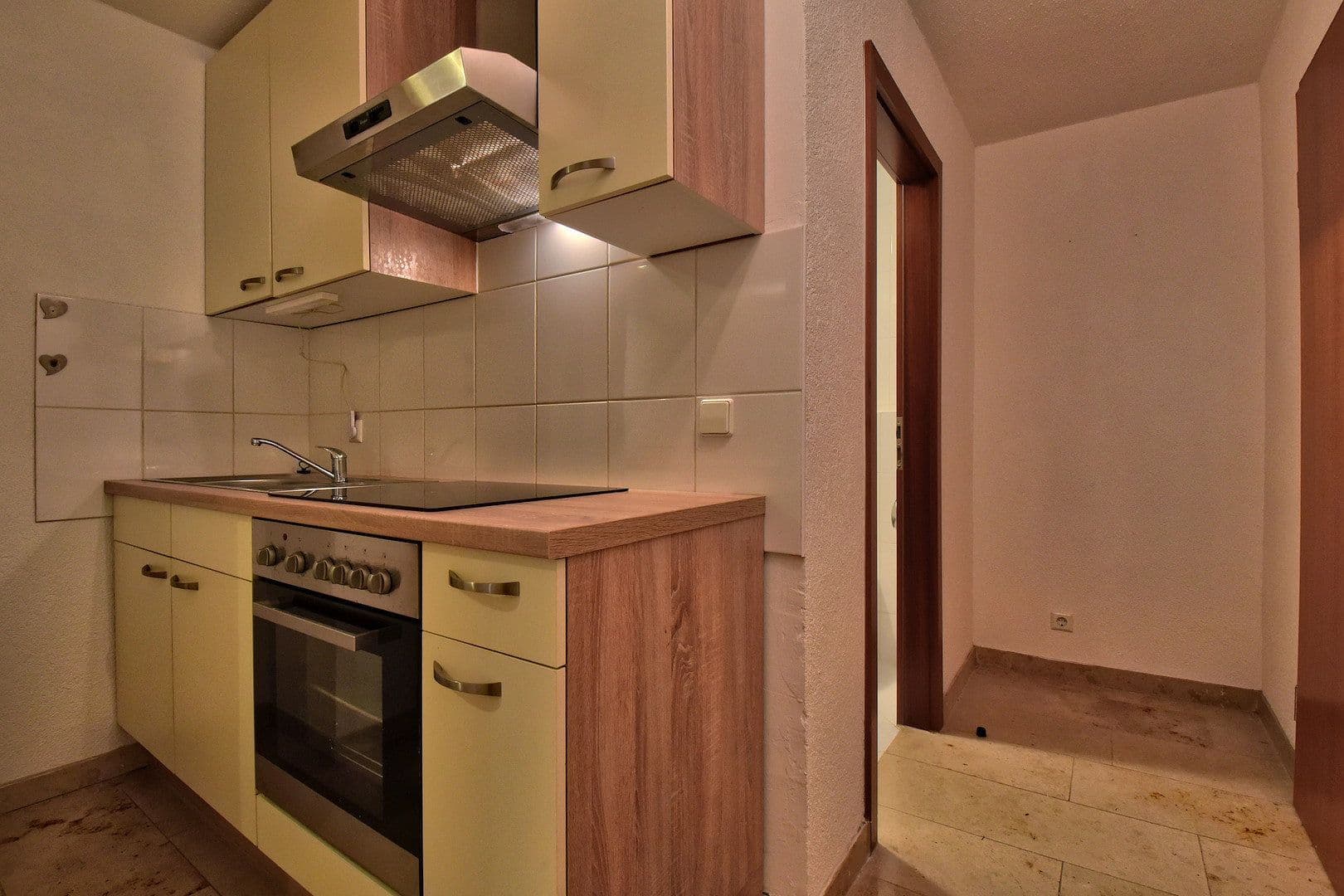 2 bedroom flat to rent, 47 m², Stuttgart, Baden-Württemberg 2 bedroom flat to rent, 47 m², Stuttgart, Baden-Württemberg