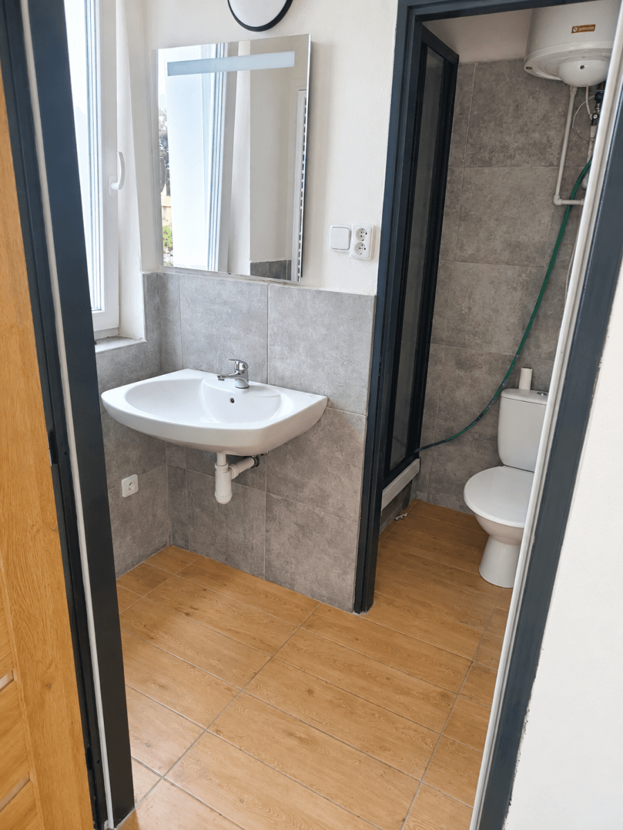 Studio flat to rent, 36 m², Všemyslice, Jihočeský Region Studio flat to rent, 36 m², Všemyslice, Jihočeský Region