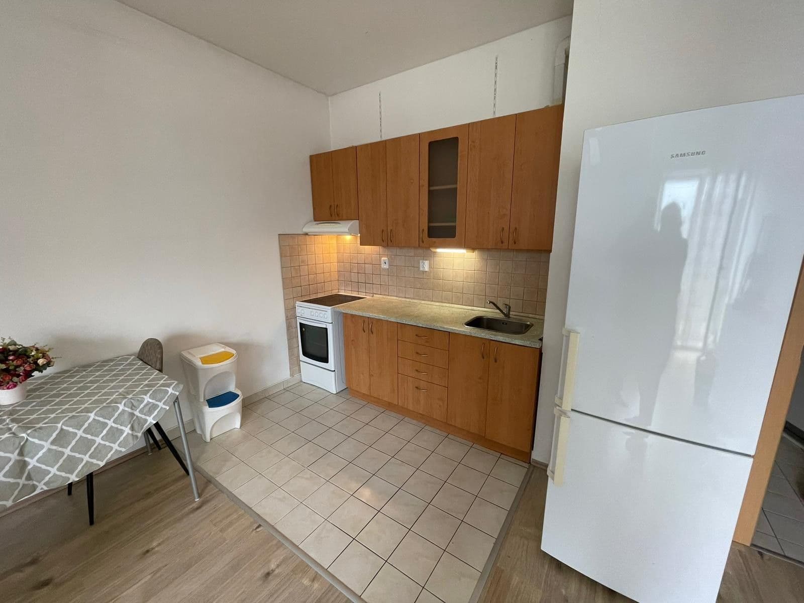Studio flat to rent, 37 m², Padovská, Prague, Prague Studio flat to rent, 37 m², Padovská, Prague, Prague