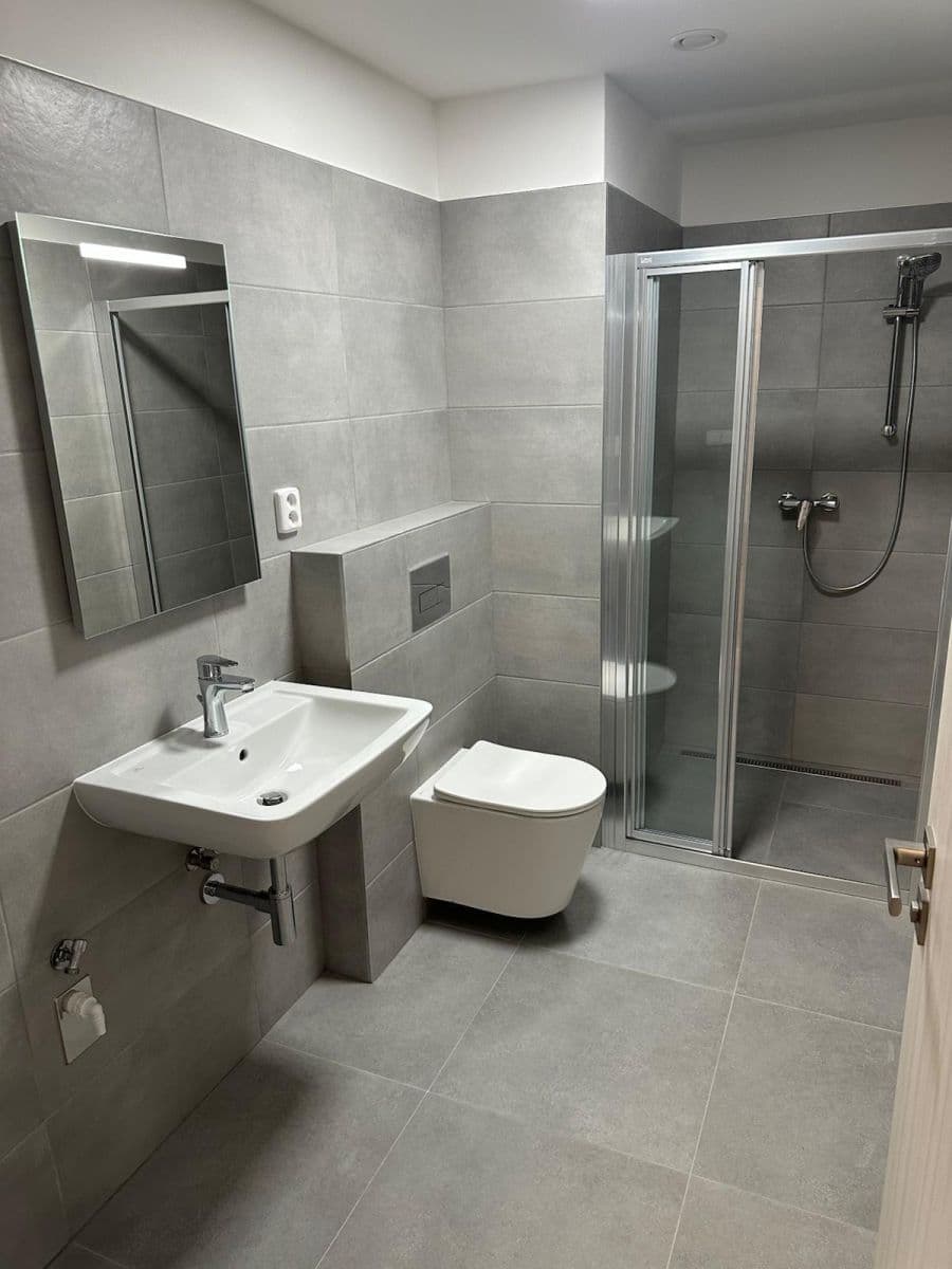 1 bedroom with open-plan kitchen flat to rent, 38 m², U Štěpánků, Hořovice, Středočeský Region 1 bedroom with open-plan kitchen flat to rent, 38 m², U Štěpánků, Hořovice, Středočeský Region
