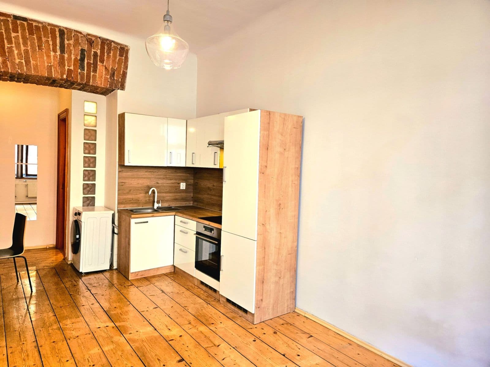 Studio flat to rent, 27 m², Vlkova, Prague, Prague Studio flat to rent, 27 m², Vlkova, Prague, Prague