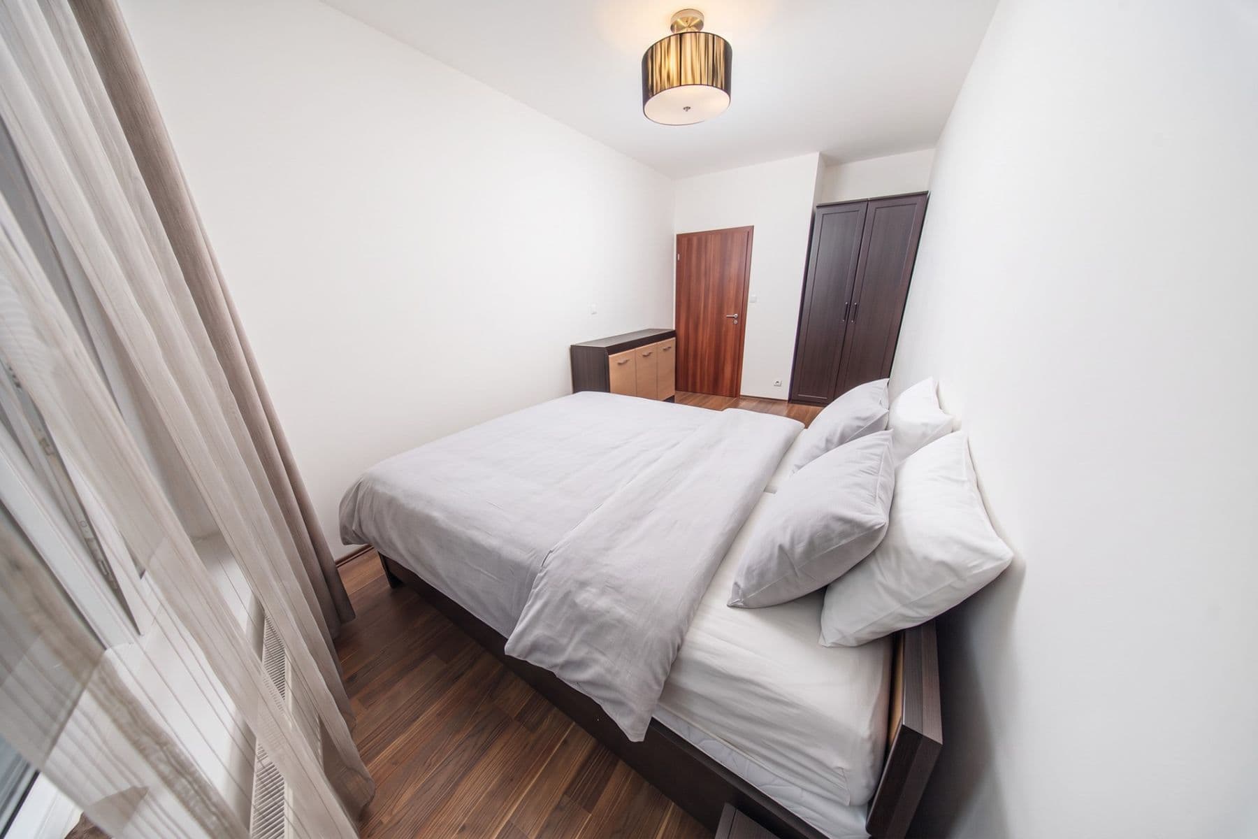 1 bedroom with open-plan kitchen flat to rent, 50 m², Makedonská, Prague, Prague 1 bedroom with open-plan kitchen flat to rent, 50 m², Makedonská, Prague, Prague