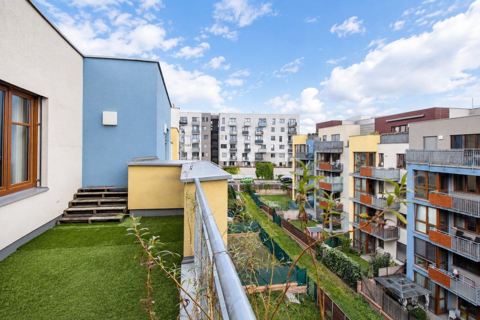 2 bedroom with open-plan kitchen flat to rent, 70 m², Fojtova, Prague, Prague 2 bedroom with open-plan kitchen flat to rent, 70 m², Fojtova, Prague, Prague