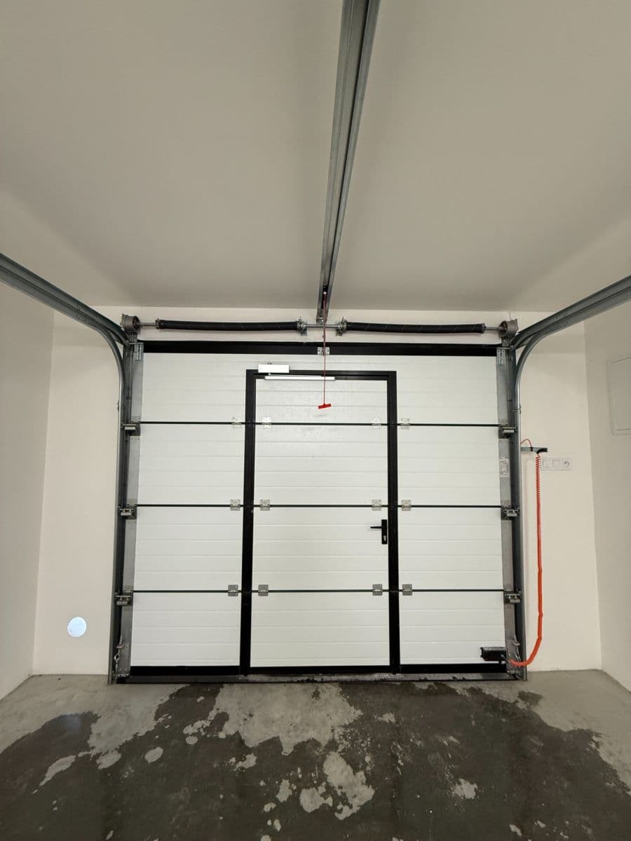 garage for sale, 30 m², Záhlinická, Hulín, Zlínský Region garage for sale, 30 m², Záhlinická, Hulín, Zlínský Region