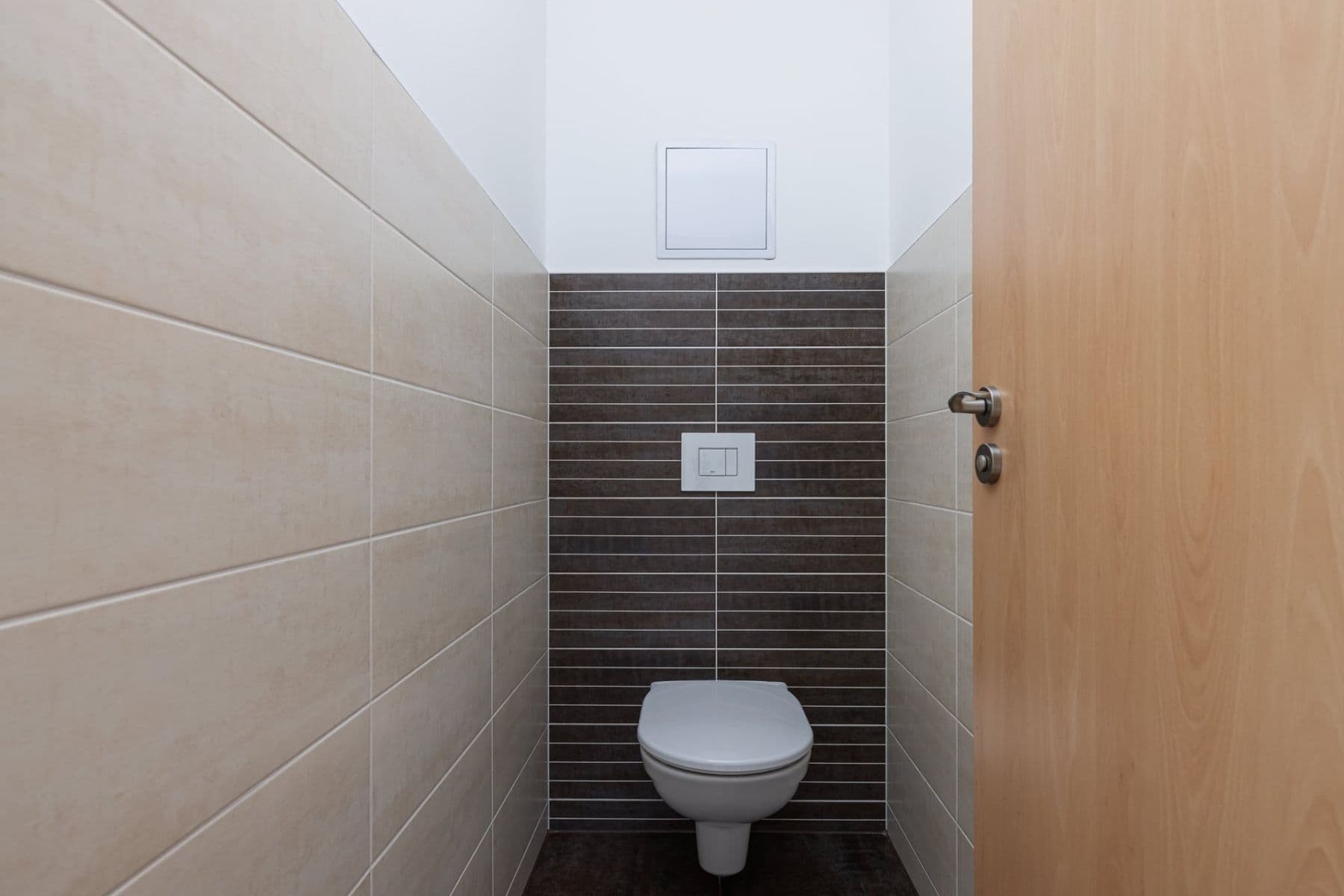 1 bedroom with open-plan kitchen flat to rent, 57 m², U Slovanky, Prague, Prague 1 bedroom with open-plan kitchen flat to rent, 57 m², U Slovanky, Prague, Prague