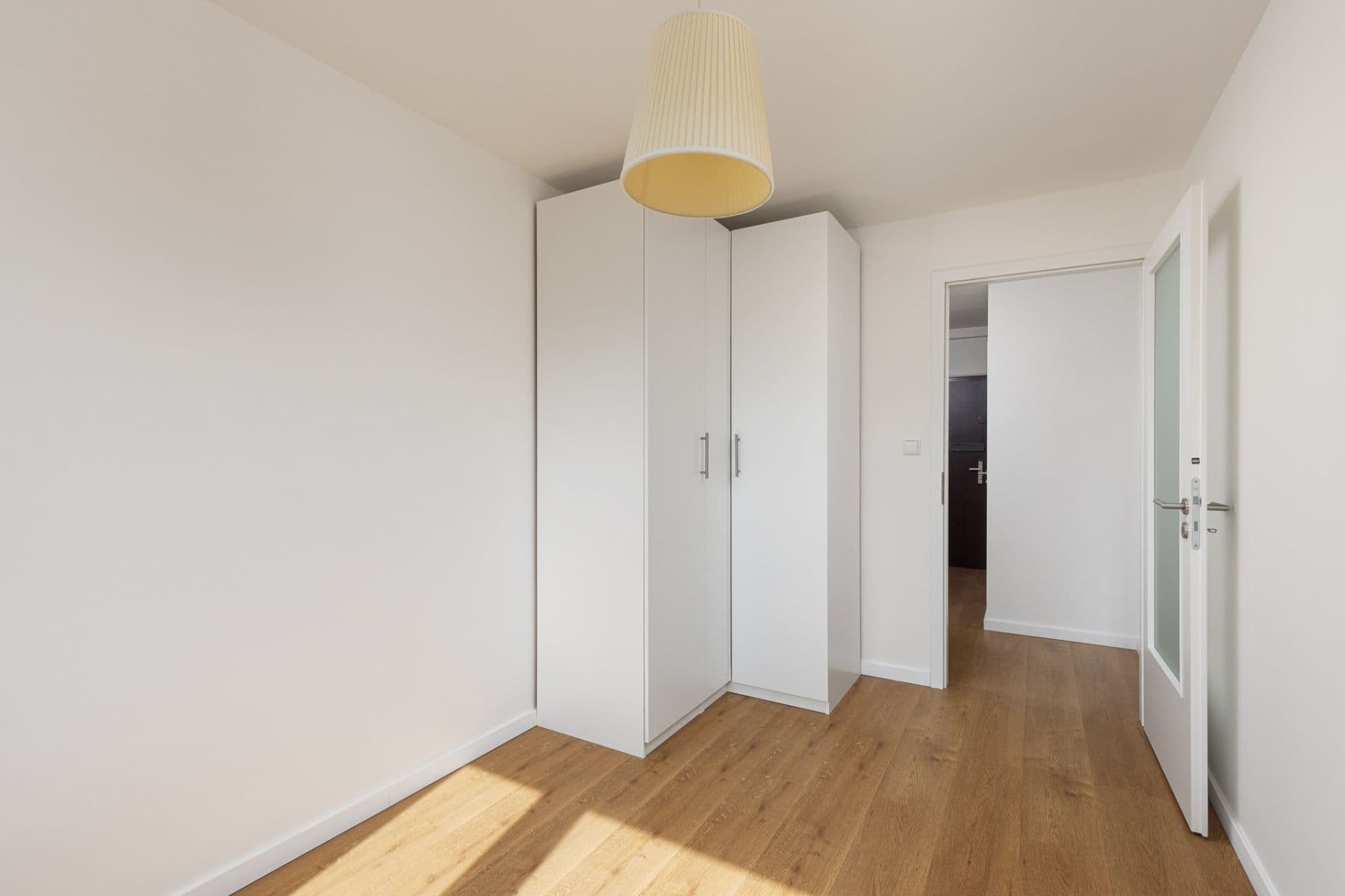 1 bedroom with open-plan kitchen flat to rent, 43 m², Ohradní, Prague, Prague 1 bedroom with open-plan kitchen flat to rent, 43 m², Ohradní, Prague, Prague