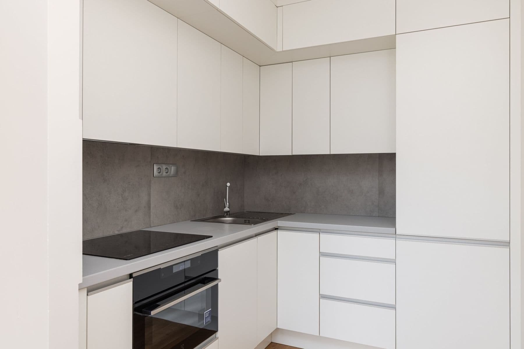 1 bedroom with open-plan kitchen flat to rent, 43 m², Ohradní, Prague, Prague 1 bedroom with open-plan kitchen flat to rent, 43 m², Ohradní, Prague, Prague