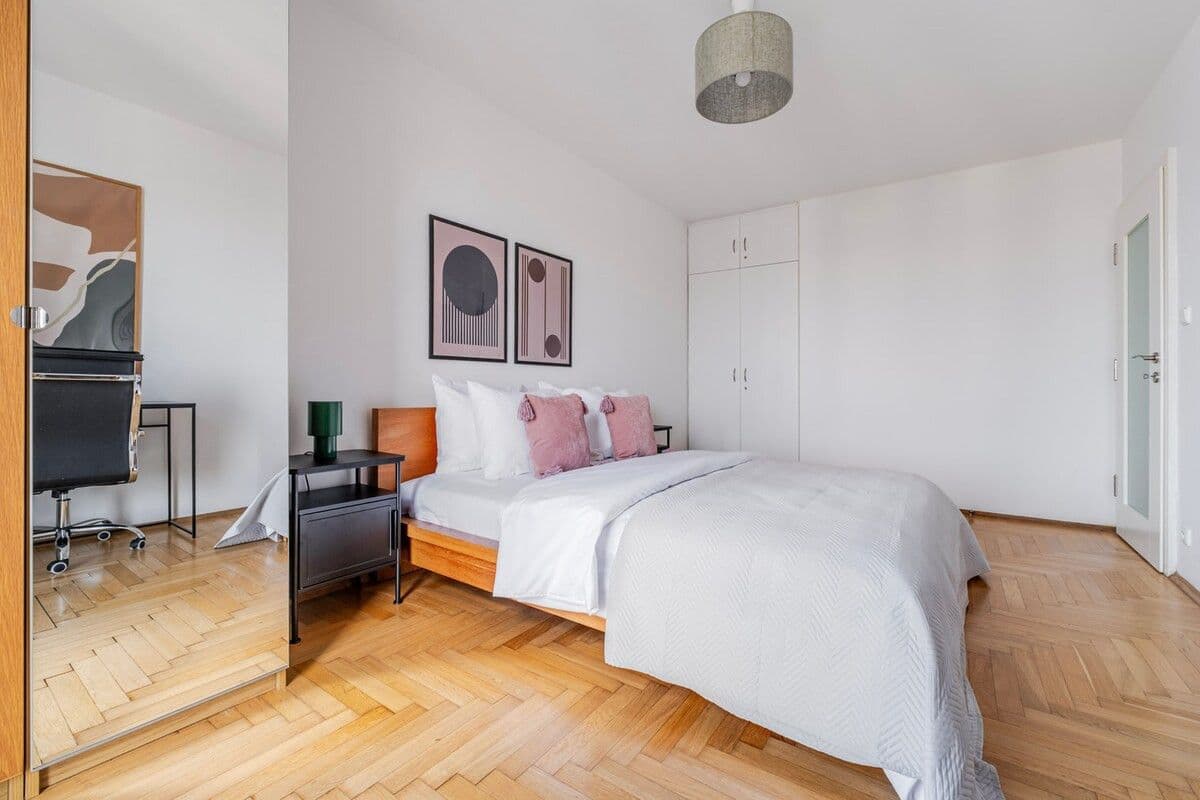 flat to rent, 90 m², Vinohradská, Prague, Prague flat to rent, 90 m², Vinohradská, Prague, Prague
