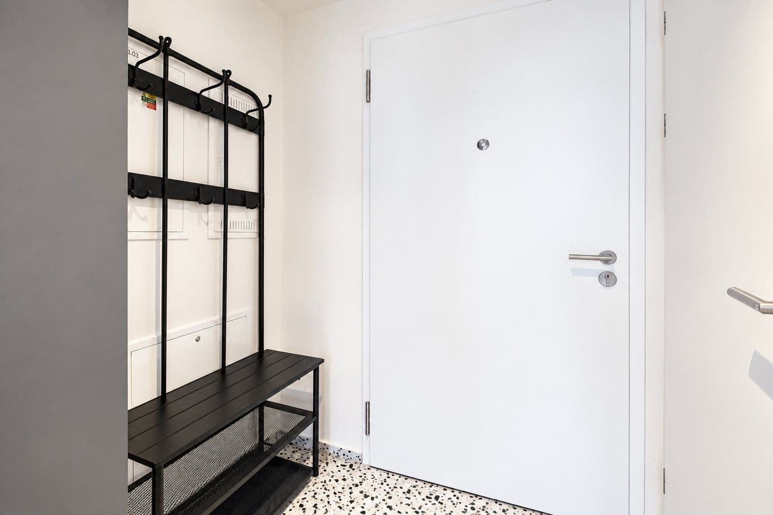 Studio flat to rent, 36 m², U Komína, Prague, Prague Studio flat to rent, 36 m², U Komína, Prague, Prague