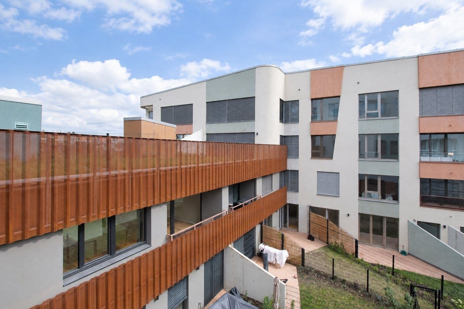 Studio flat to rent, 36 m², U Komína, Prague, Prague Studio flat to rent, 36 m², U Komína, Prague, Prague