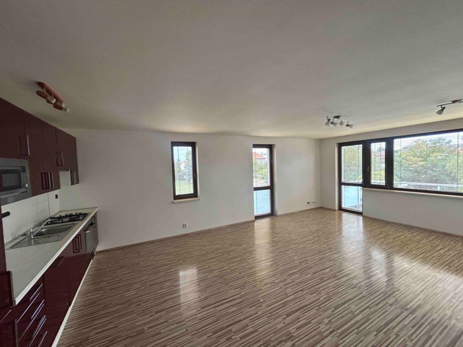2 bedroom with open-plan kitchen flat for sale, 85 m², U Výstavby, Prague, Prague 2 bedroom with open-plan kitchen flat for sale, 85 m², U Výstavby, Prague, Prague