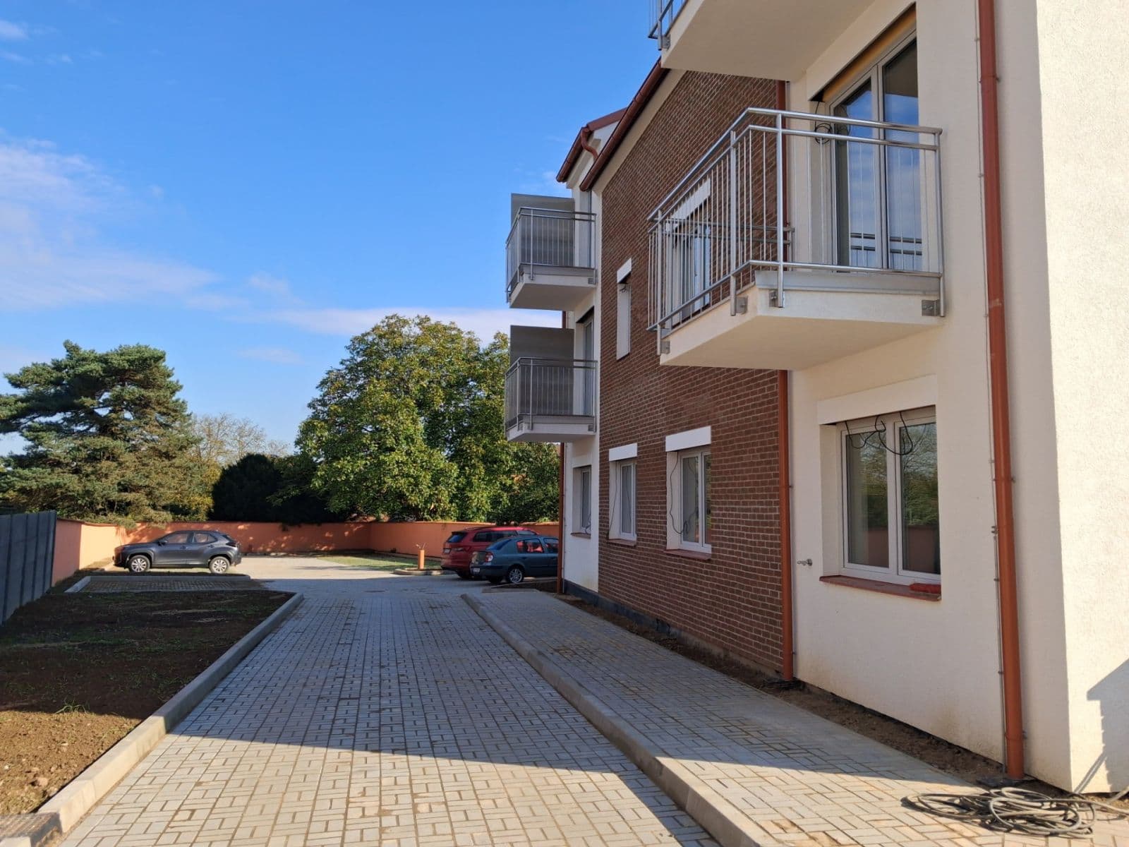 1 bedroom with open-plan kitchen flat to rent, 49 m², Revoluční, Šestajovice, Středočeský Region 1 bedroom with open-plan kitchen flat to rent, 49 m², Revoluční, Šestajovice, Středočeský Region