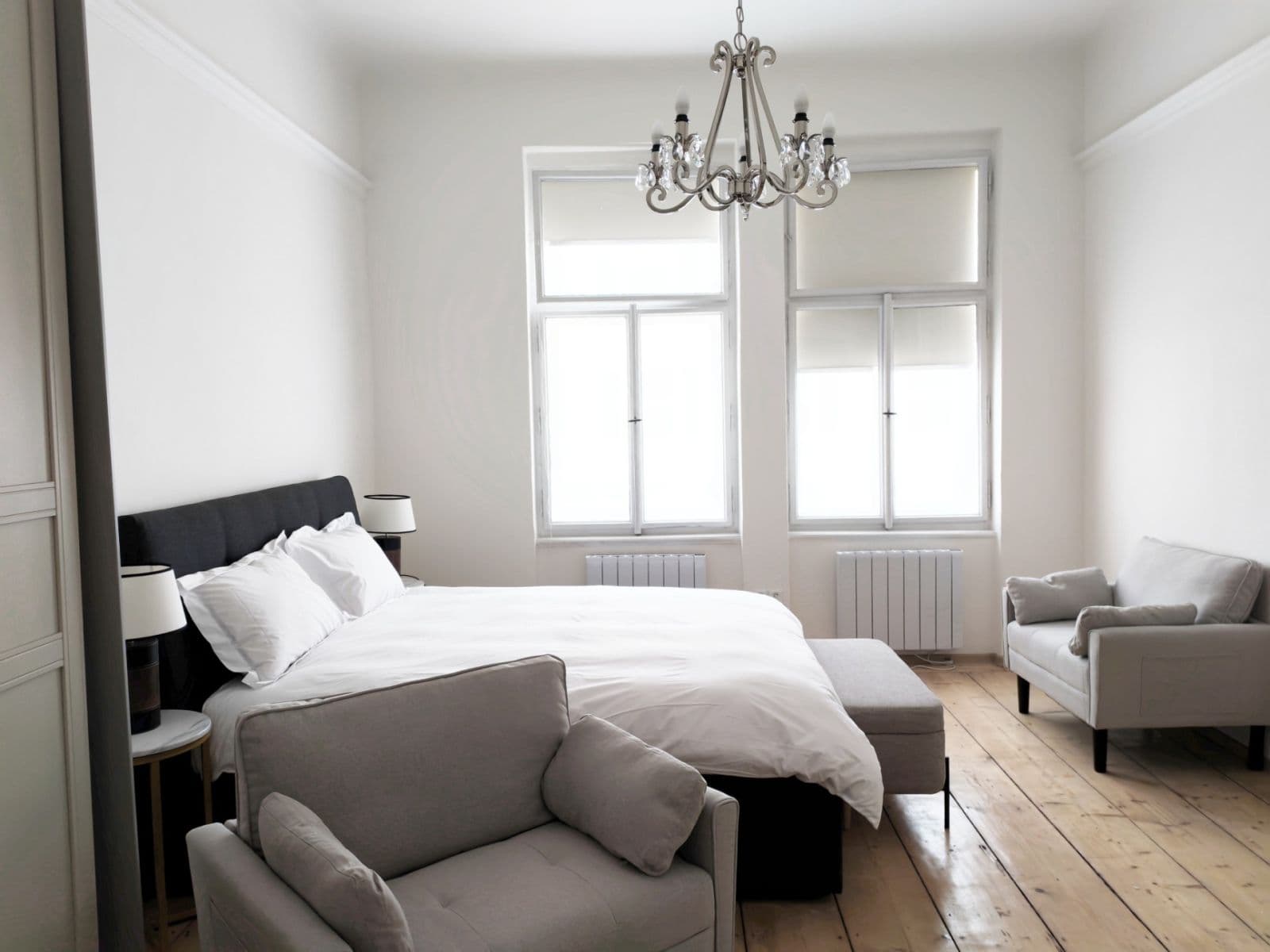 2 bedroom with open-plan kitchen flat to rent, 99 m², Slezská, Prague, Prague 2 bedroom with open-plan kitchen flat to rent, 99 m², Slezská, Prague, Prague