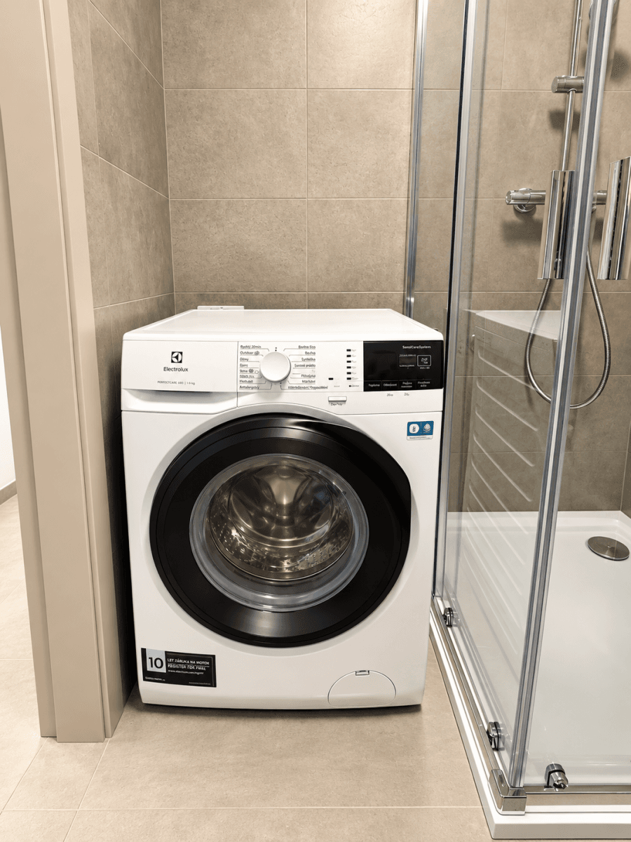 Studio flat to rent, 45 m², Hartigova, Prague, Prague Studio flat to rent, 45 m², Hartigova, Prague, Prague