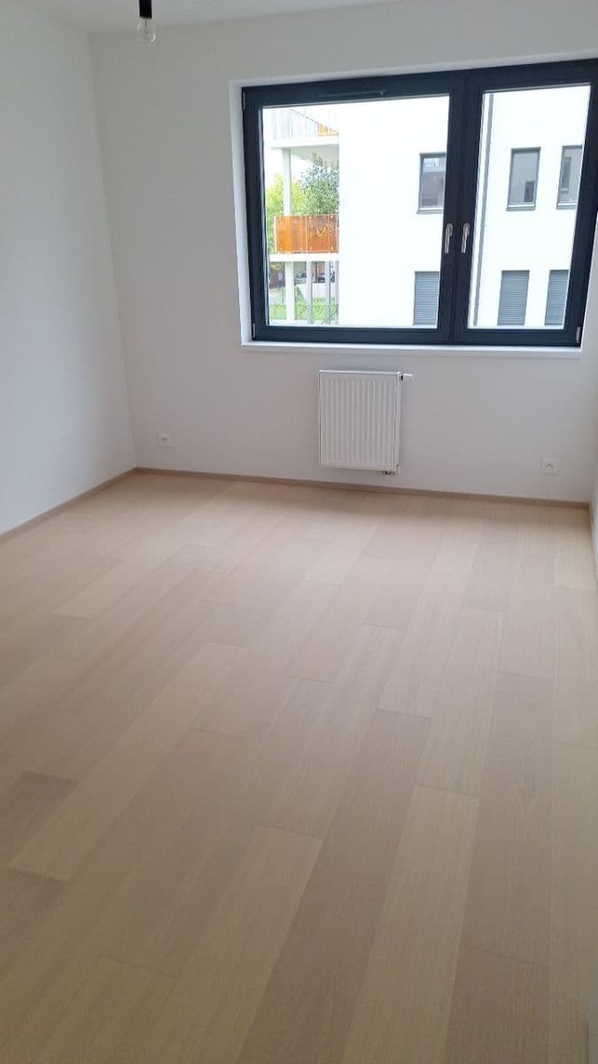 2 bedroom with open-plan kitchen flat to rent, 77 m², Za Pískovnou, Prague, Prague 2 bedroom with open-plan kitchen flat to rent, 77 m², Za Pískovnou, Prague, Prague