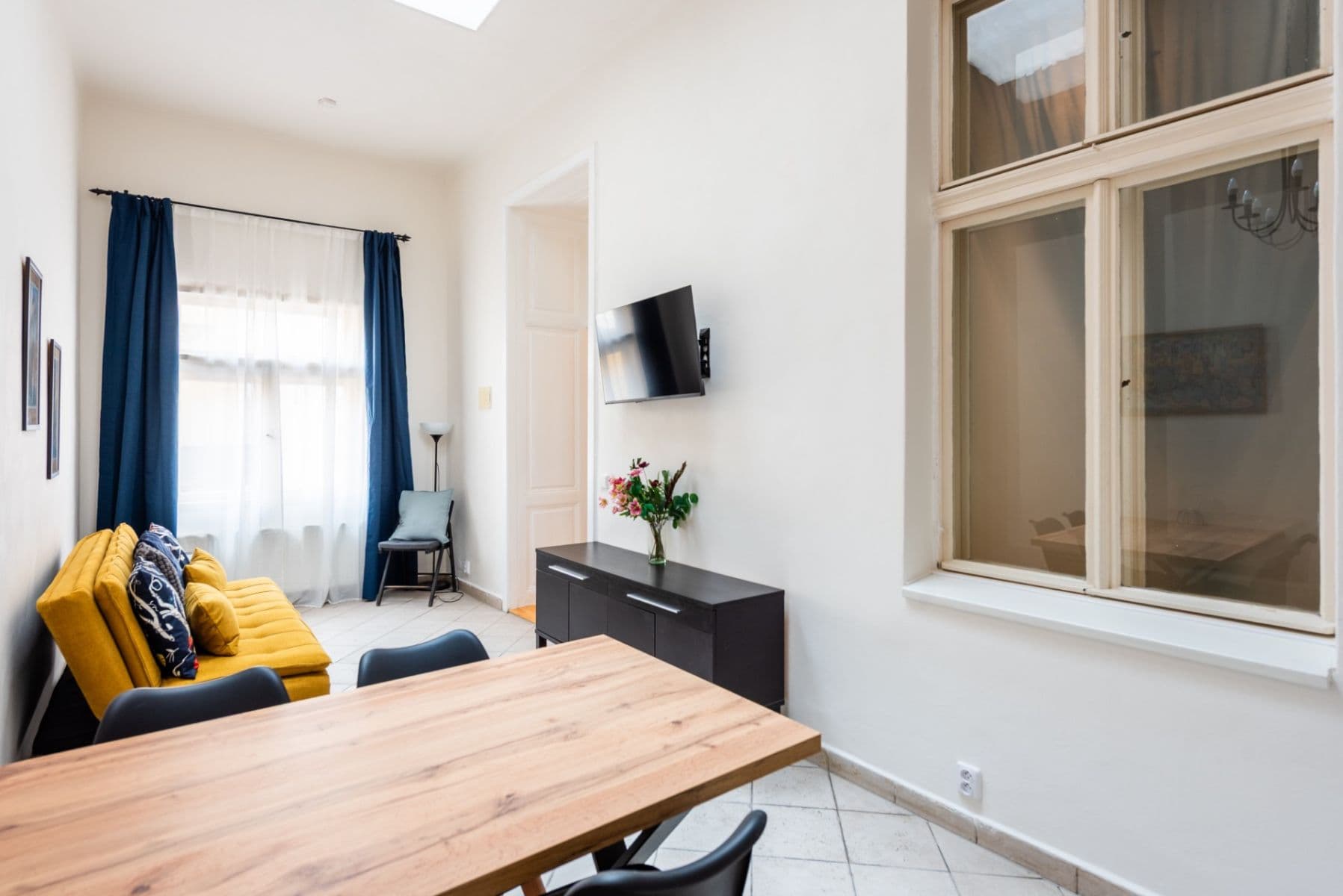 1 bedroom with open-plan kitchen flat to rent, 65 m², Sokolovská, Prague, Prague 1 bedroom with open-plan kitchen flat to rent, 65 m², Sokolovská, Prague, Prague